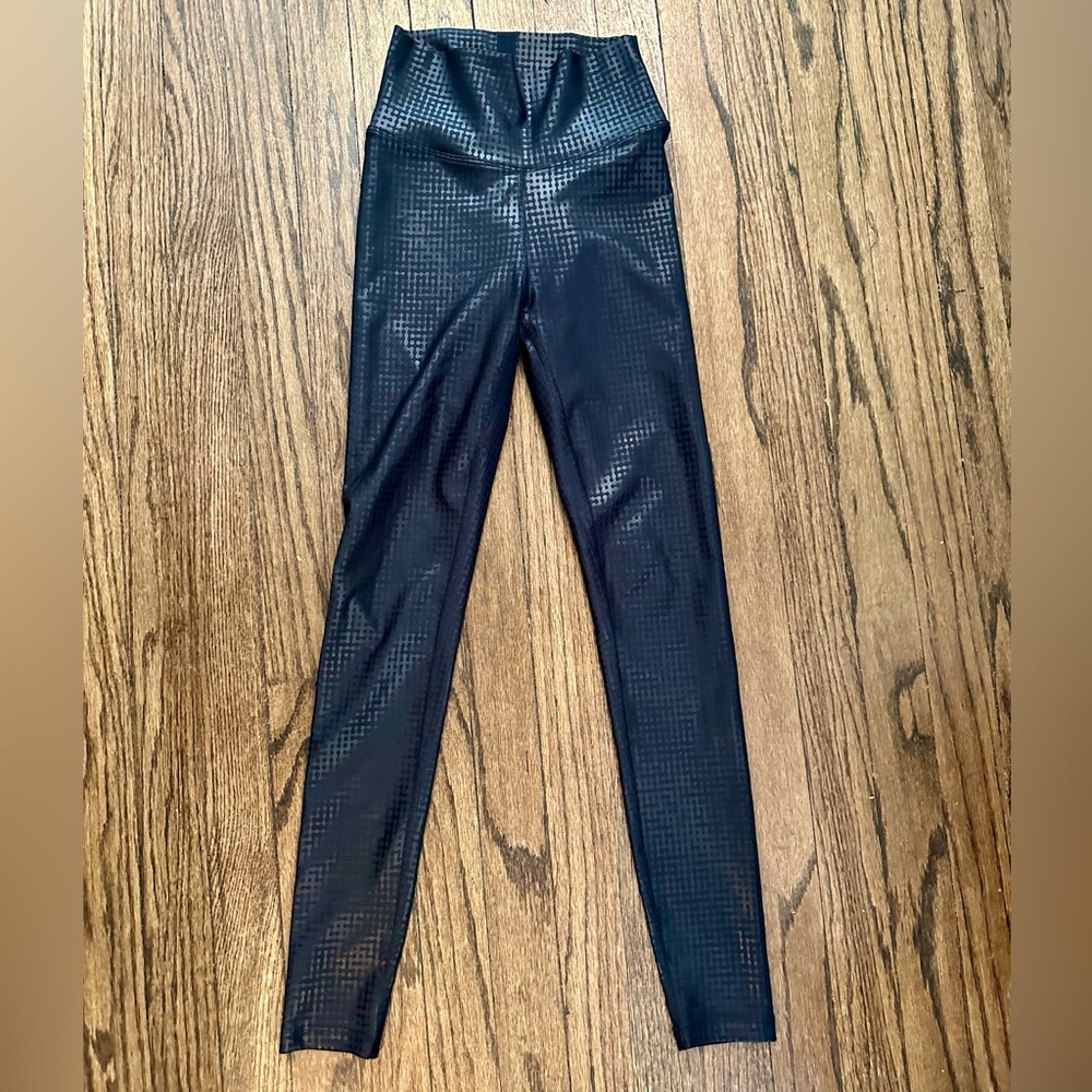 Peloton high waisted leggings
